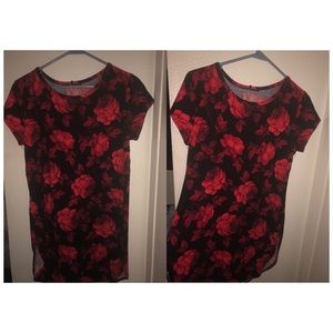 Dress, top, black red roses XL